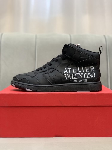 Valentino Garavani Atelier Shoes 07 Camouflage Edition Sneaker in Calfskin 1