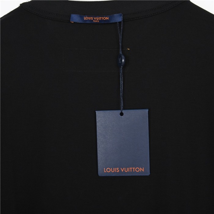 Clothes Louis Vuitton 13