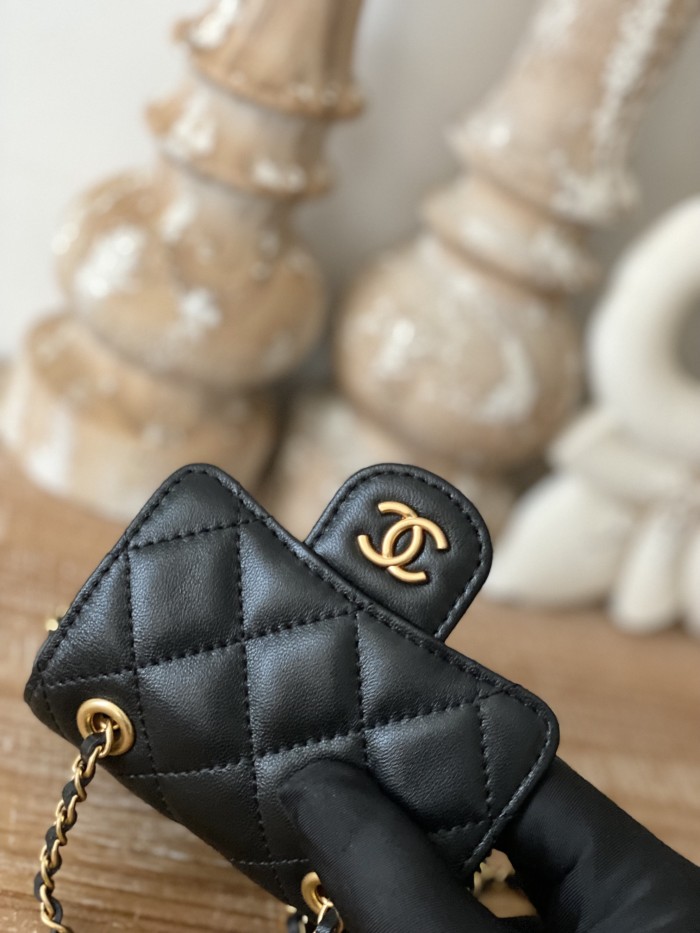 Handbag Chanel 81227 size 11 cm