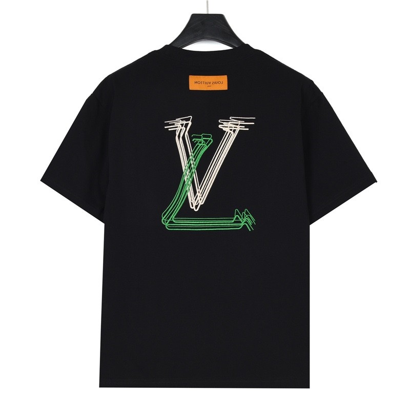 Clothes Louis Vuitton 341