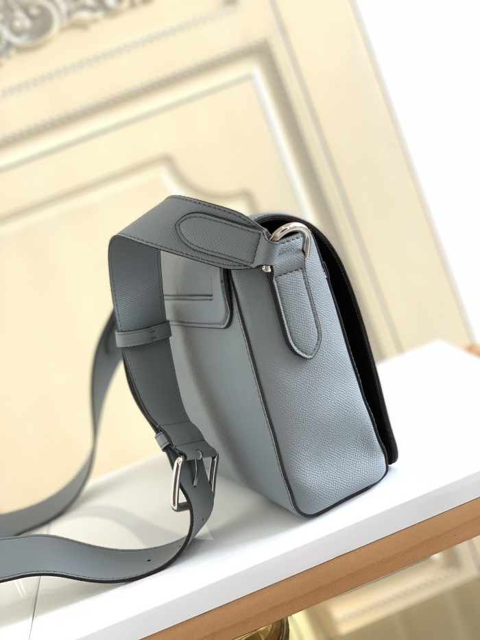 Handbag Louis Vuitton M30808 size 28.3 x 18.3 x 4.3 cm