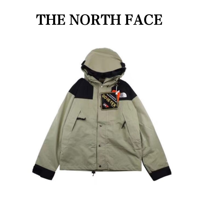 Clothes The North face 3