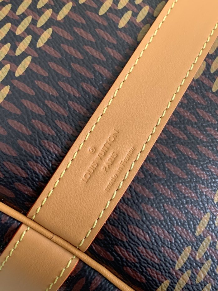 Handbag Louis Vuitton M40360 size 50.0 × 29.0 × 23.0cm