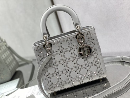 Handbag Dior size 24 cm