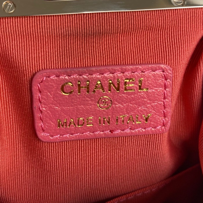Handbag Chanel size11×19.5×6 cm