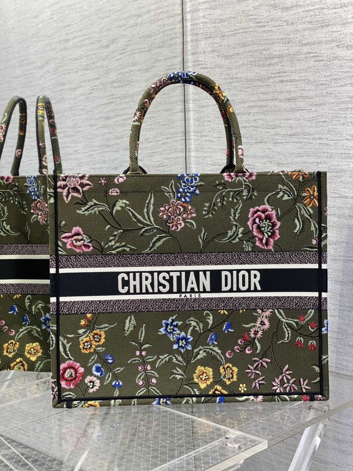 Handbag Dior size 42*18*35 cm