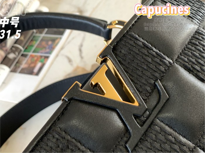 Handbag Louis Vuitton M57361 size 31.5 x 20 x 11