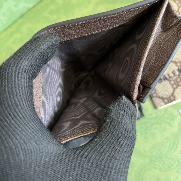 Handbag Gucci 680385 size 10.9*7.9*2.8 cm