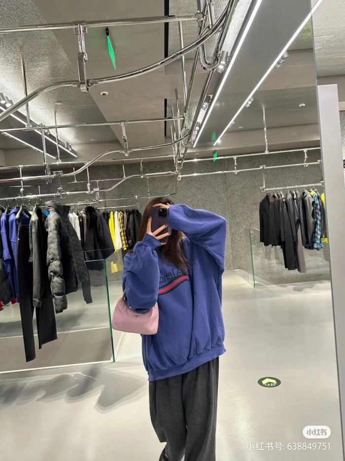 Clothes Balenciaga 31