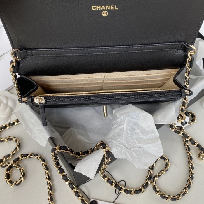 Handbag Chanel AP1450 size 19 cm