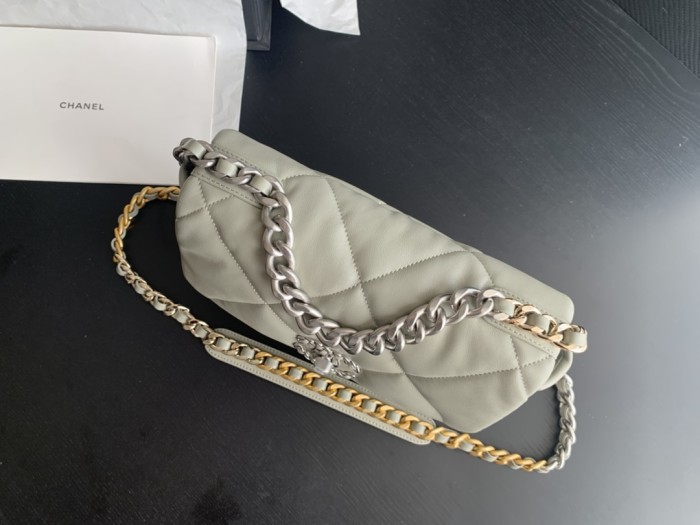 Handbag Chanel size 26cmx16cmx9 cm