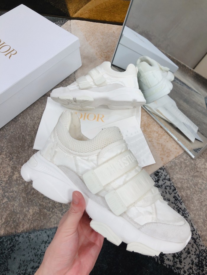 Dior D-Wander Sneaker 11