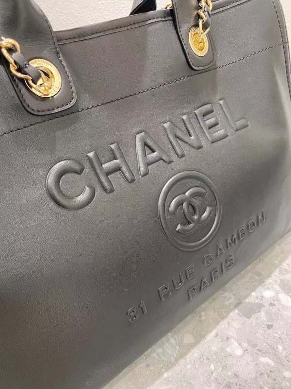 Handbag Chanel 66941 size 39 cm