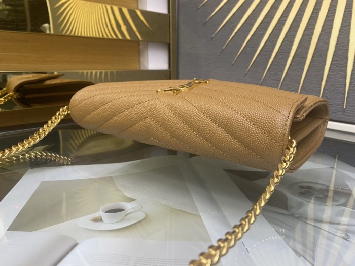 Handbags SAINT LAURENT 377828 size 22.5x14x4 cm