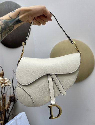 Handbag Dior size 25.5 x 20 x 6.5 cm