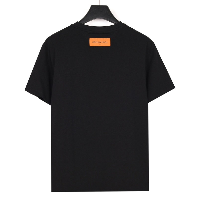 Clothes Louis Vuitton 141