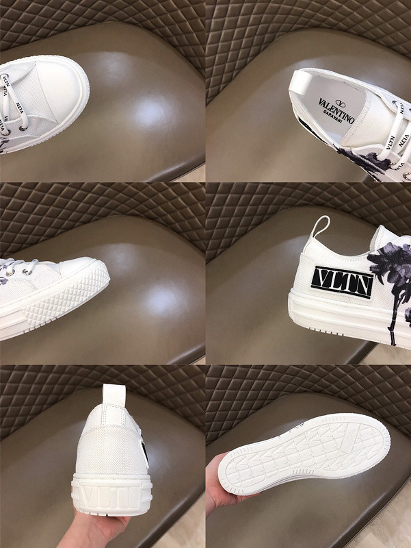 Valentino Garavani Giggies VLTN TIMES low-top sneakers 19