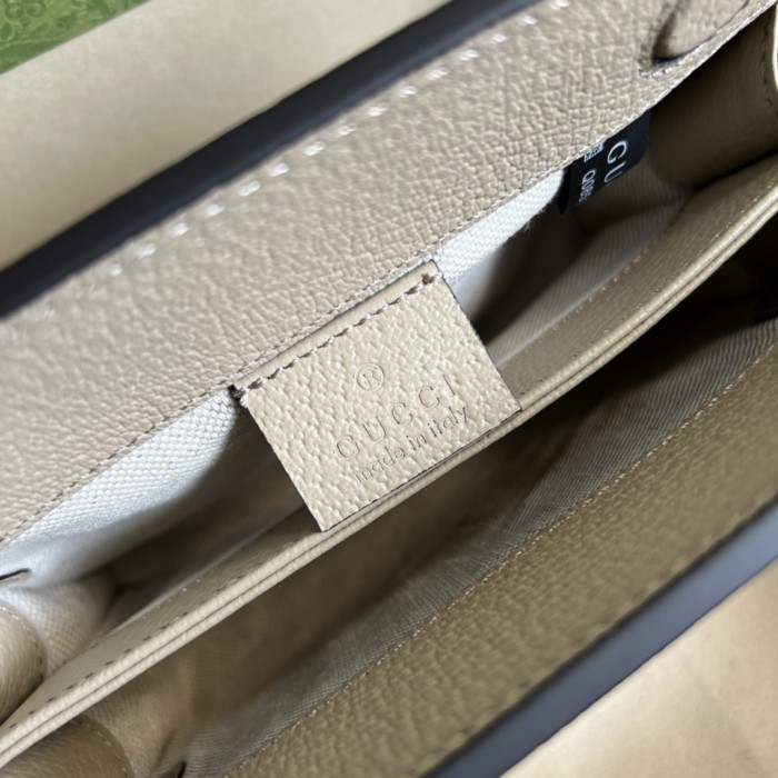 Handbag Gucci 602676 size 19*14*6 cm