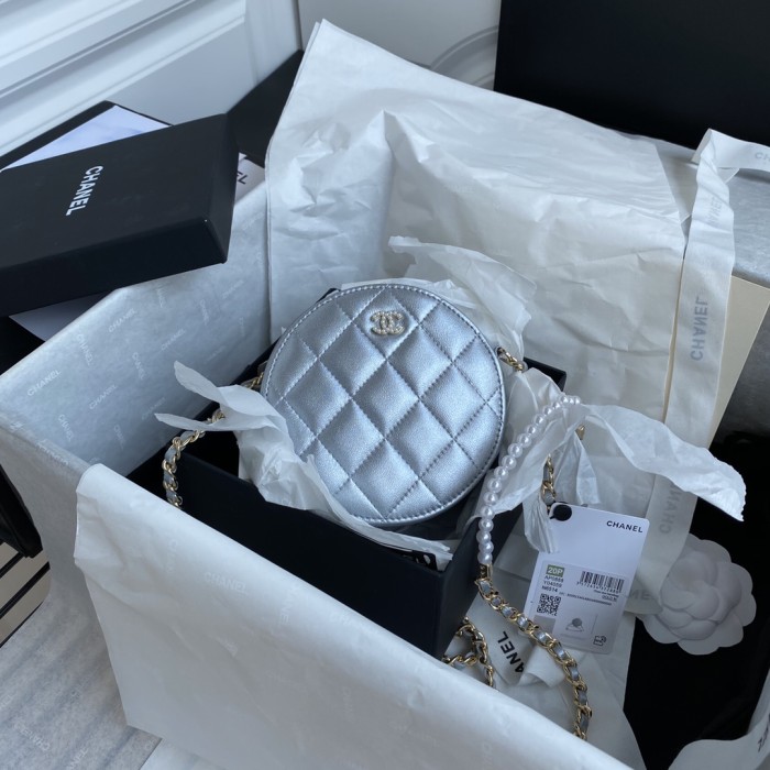 Handbag Chanel AP0888 size 12x12x4.5 cm