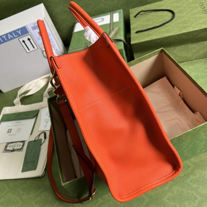 Handbag Gucci 674822 size 31.5*26.5*15 cm