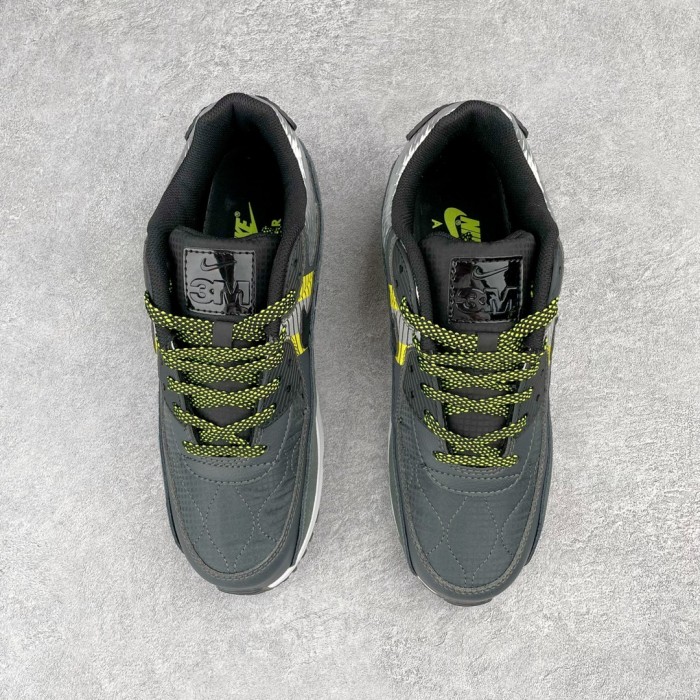 Nike Air Max 90 Sneaker 18