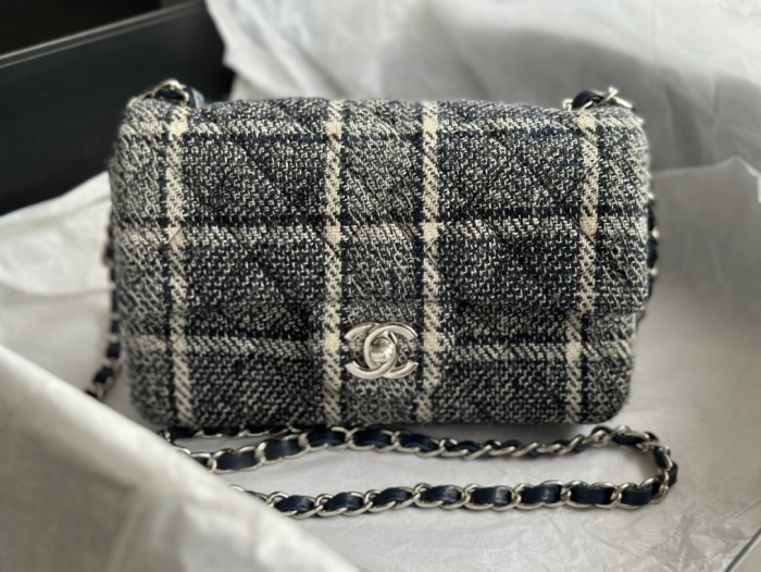 Handbag Chanel 01112 size 25 Cm