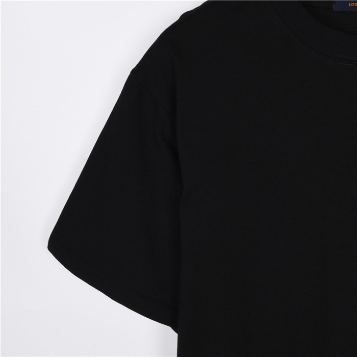 Clothes Louis Vuitton 397