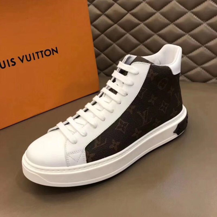 Louis Vuitton High Top sneaker 9