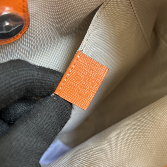 Handbag Gucci 410812 size 21*20*10 cm