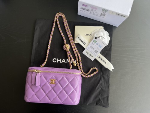 Handbag Chanel AP2303 size 17cmx9.5cmx8 cm