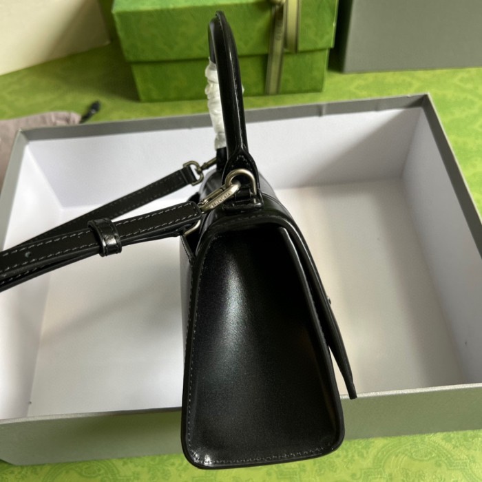 Handbag Gucci 5928331 size 19*13*8 cm