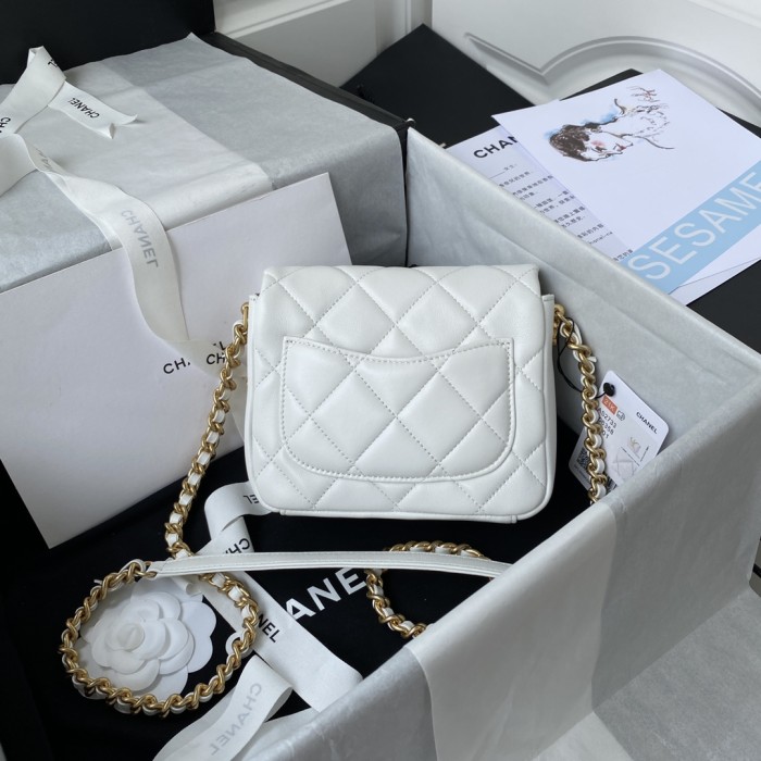 Handbag Chanel AS2733 size 17×12.5×5 cm