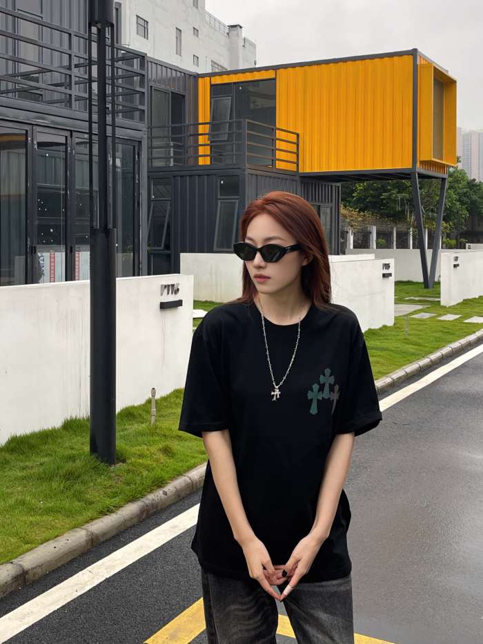 Clothes Chrome Hearts9