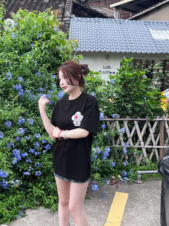 Clothes Louis Vuitton 218