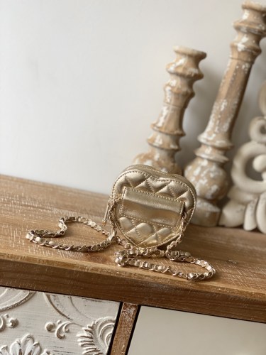 Handbag Chanel 81202 size 8.5×11×5.5 cm