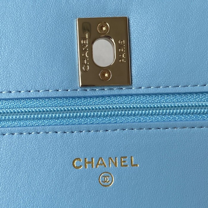 Handbag Chanel size 12.3x19.2x3.5 cm