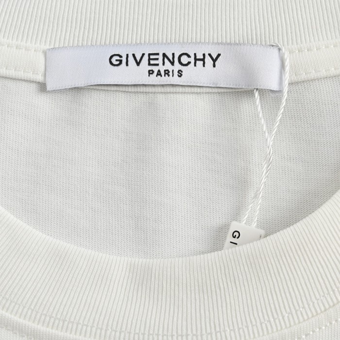 Clothes Givenchy 68