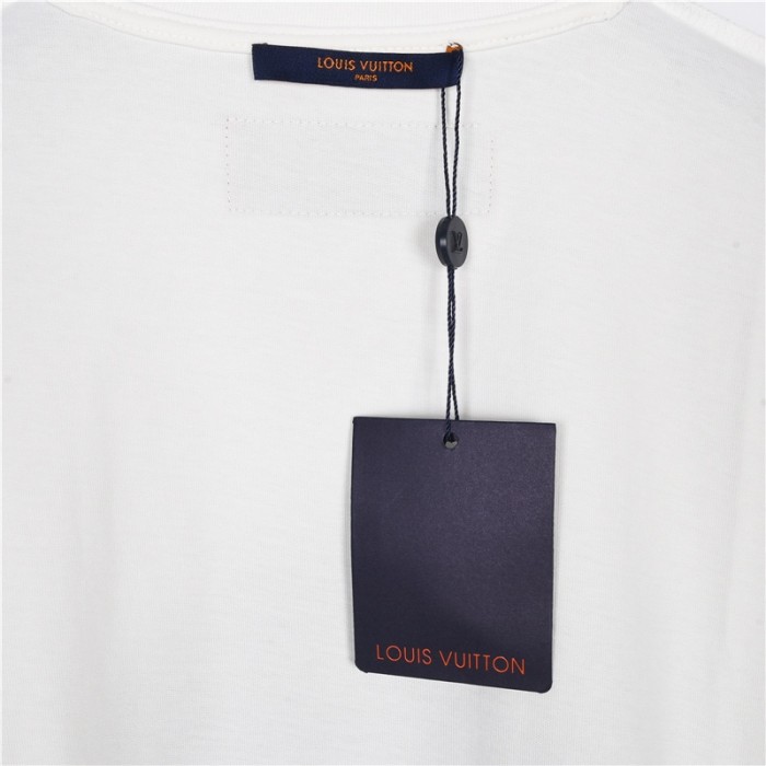 Clothes Louis Vuitton 415