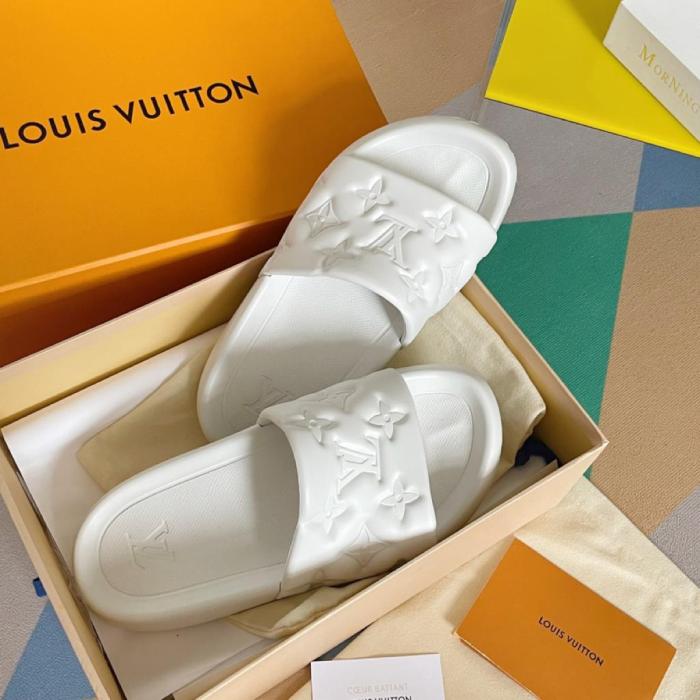 Louis Vuitton Waterfront sandals white