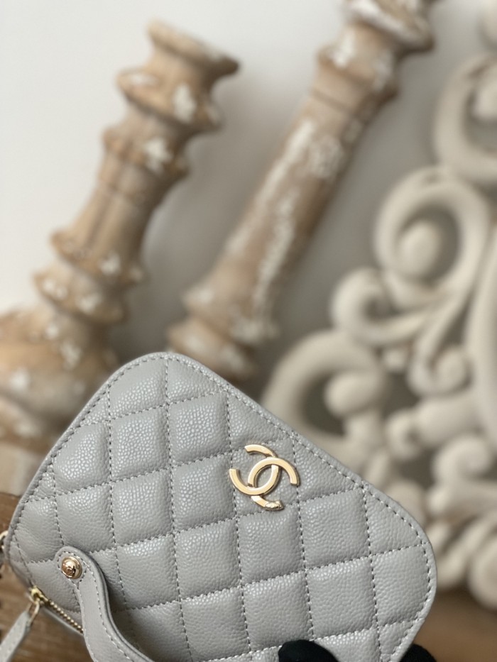 Handbag Chanel 81215 size 15 Cm