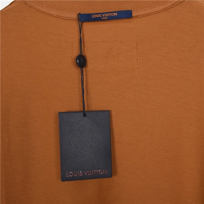 Clothes Louis Vuitton 71