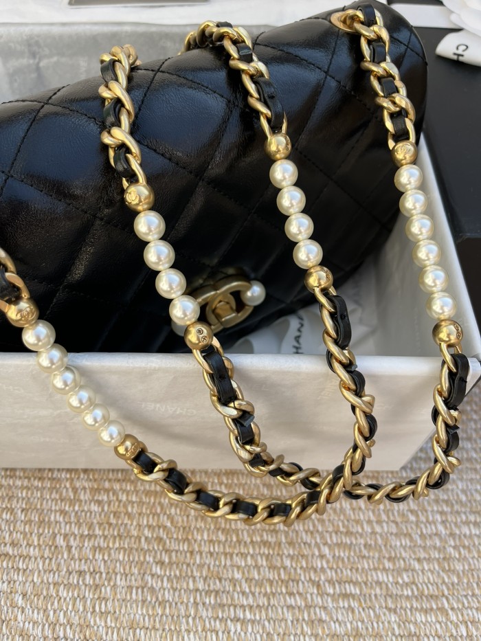 Handbag Chanel size 23 cm