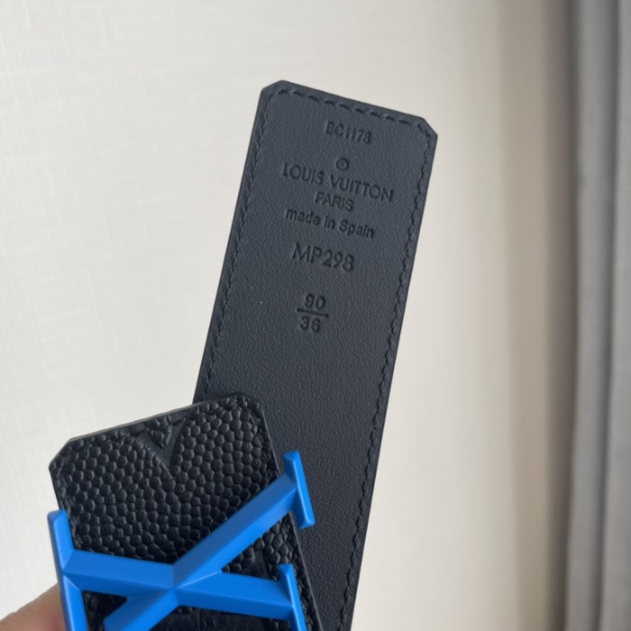 Louis Vuitton Belt 7 (width 4cm)