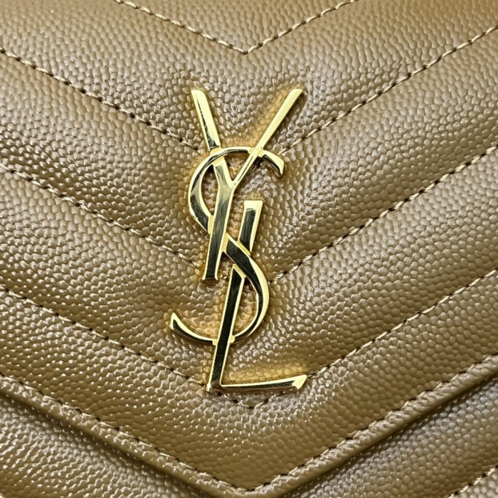 Handbags SAINT LAURENT 339395 size 19x11.5x4 cm