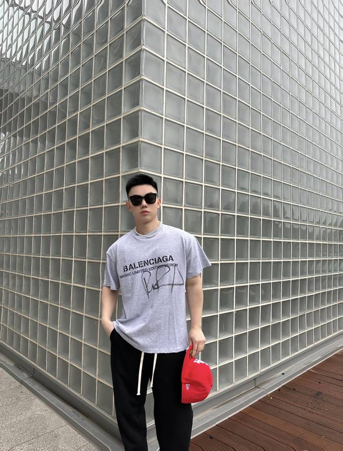 Clothes Balenciaga 231