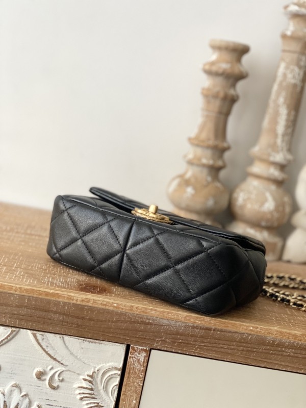 Handbag Chanel 3474 size 15*20*8 cm