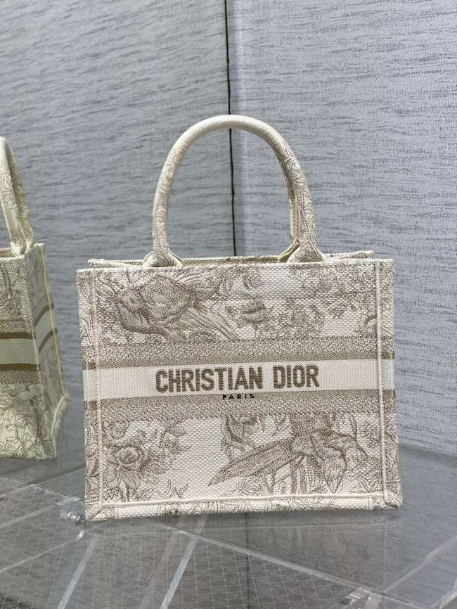 Handbag Dior size 26*8*22 cm