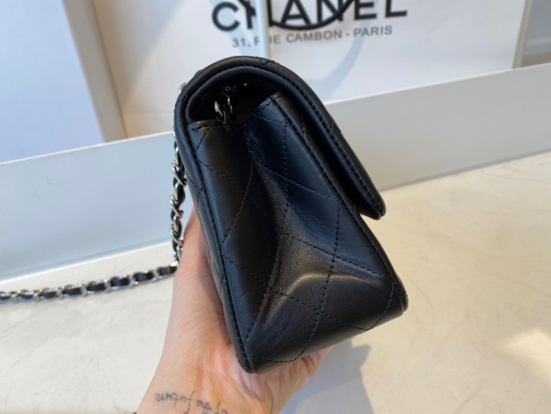 Handbag Chanel 01116 size 20 cm