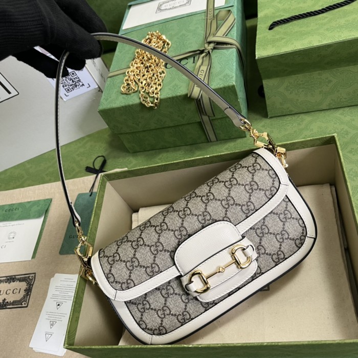 Handbag Gucci 735178 size 24*13*5 cm