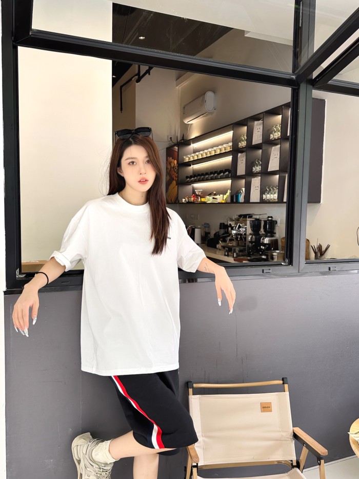 Clothes Balenciaga 221